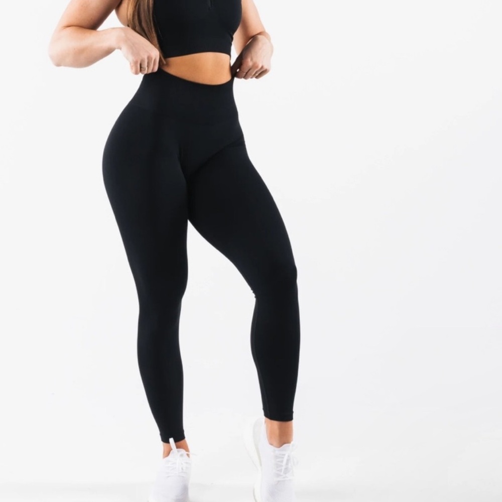 Alphalete Amplify  Leggings Large